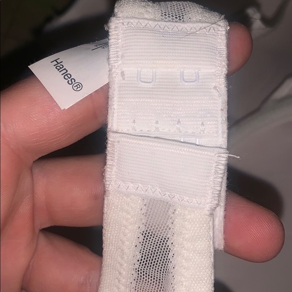 White 36c bra - Picture 3 of 5